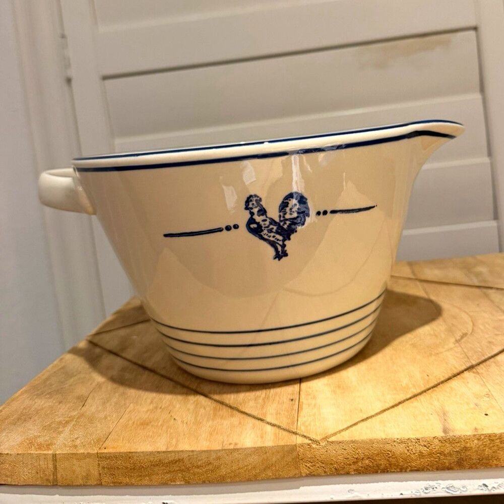 Cracker Barrel Ceramic Blue Trim Rooster Mixing Bowl w/ Handle & Pour Spout Vtg